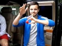 Кукурудза показав фокус на прощання. Не потрапило в ефір. «Заковані»